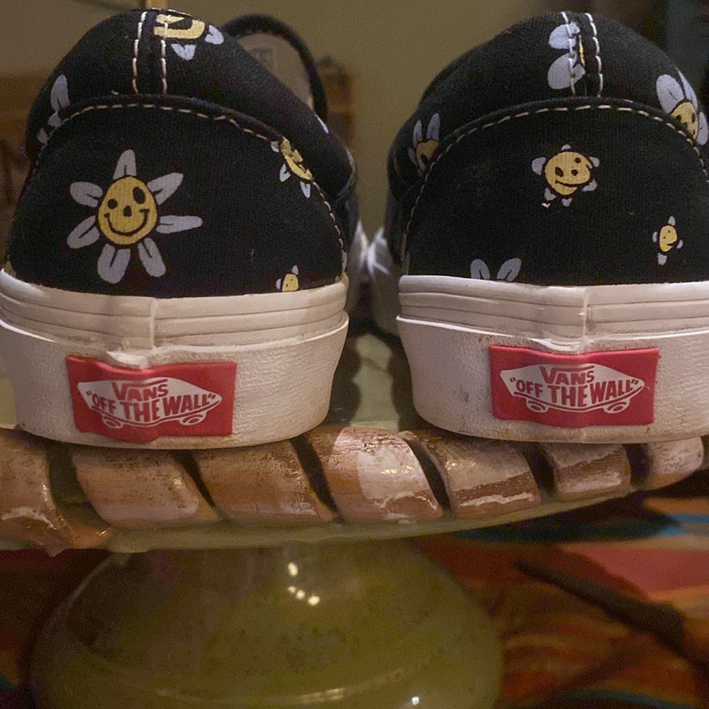 Vans Classic Daisy Trippy Grin Floral Black/Yellow Sneakers Slip-on - Picture 5 of 10